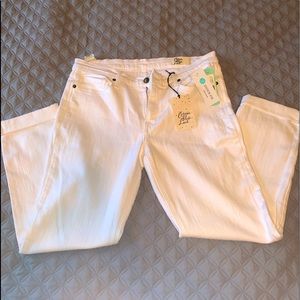 White Boyfriend Cut Jeans